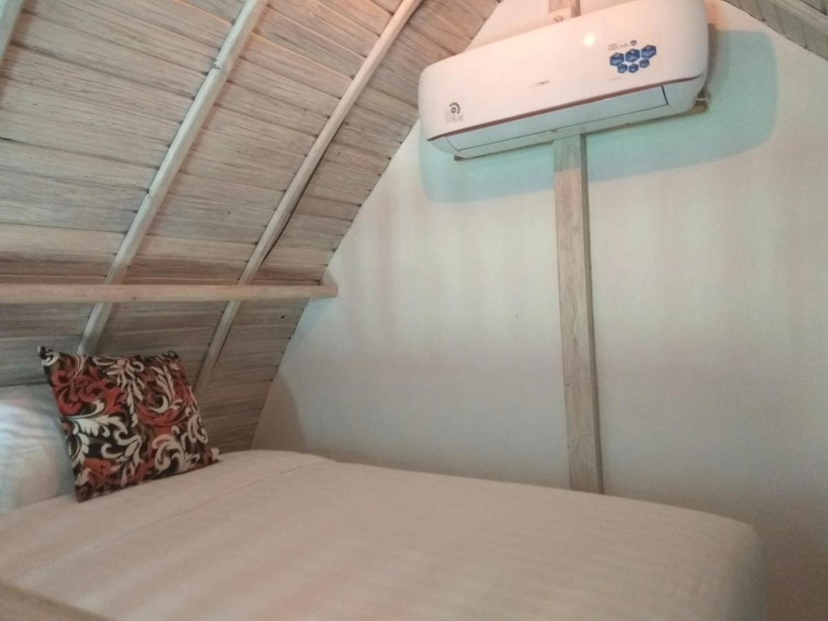 Sunsets At Sumbul Hotel Pulukan Room photo