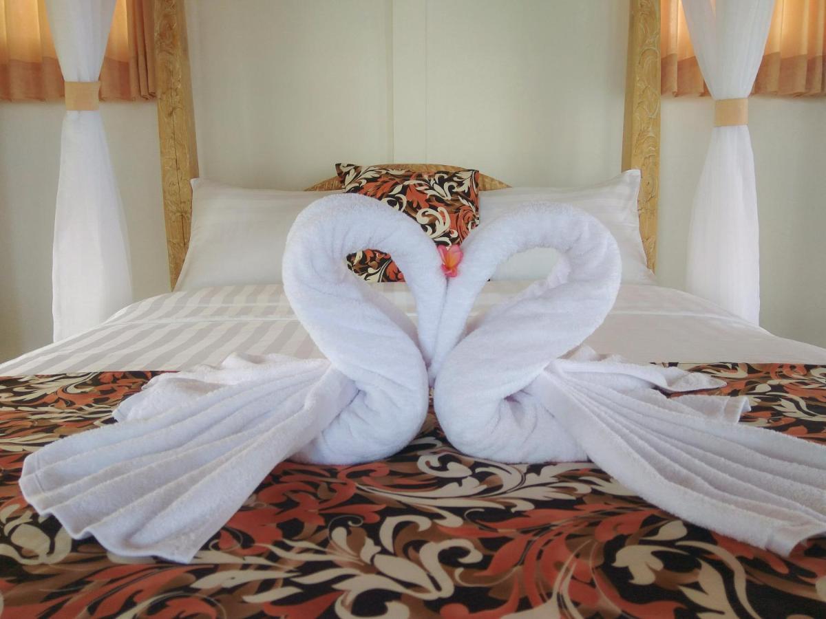 Sunsets At Sumbul Hotel Pulukan Room photo